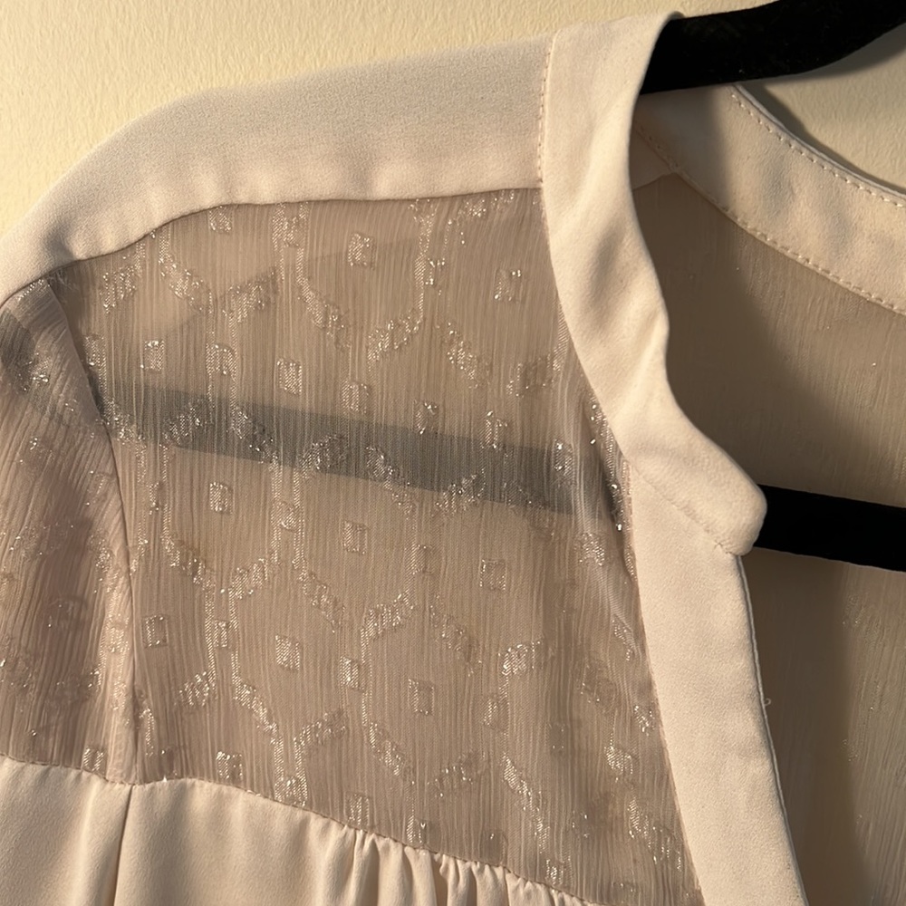 Blouse - Picture 2 of 4